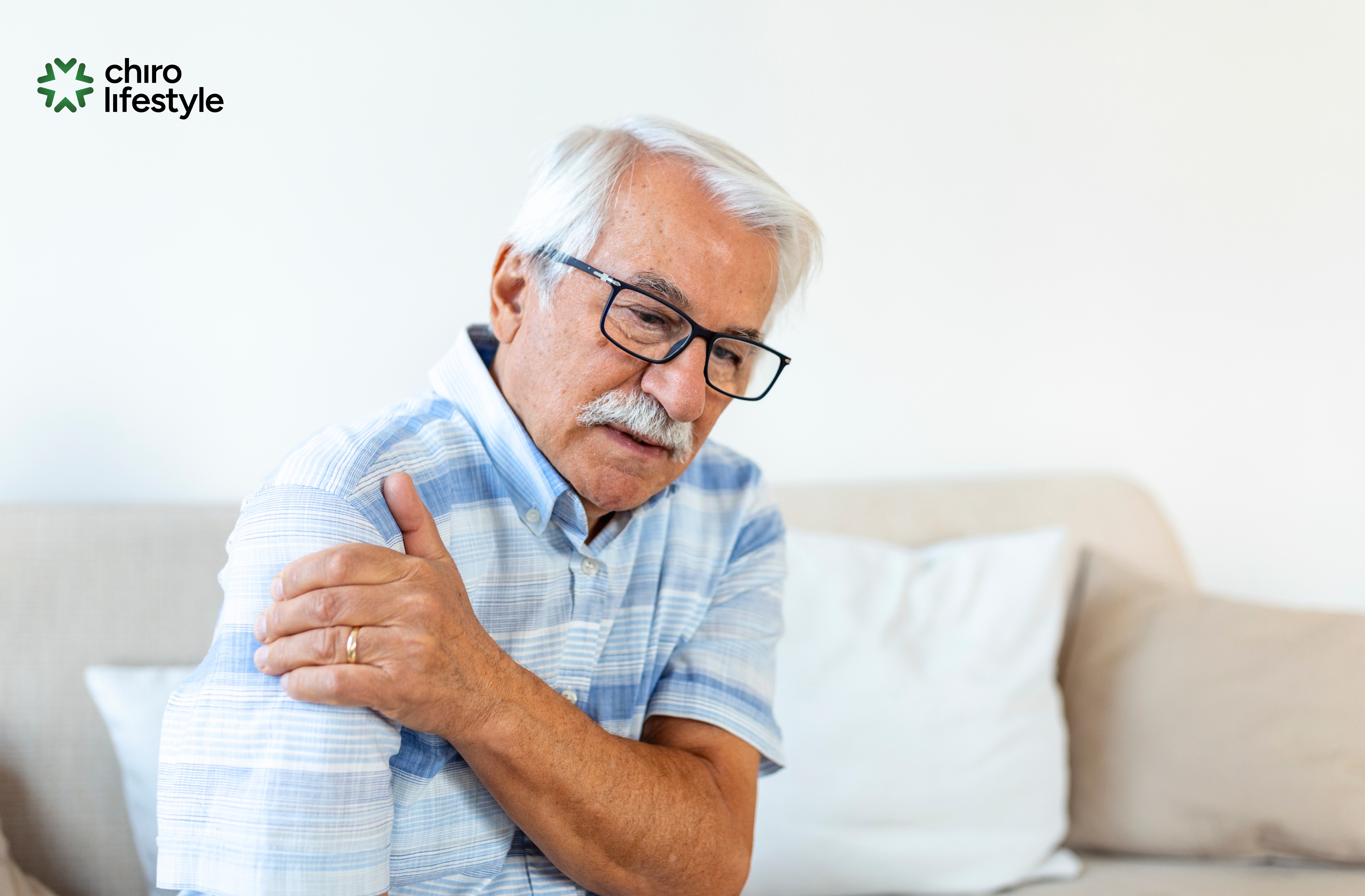 If the root cause is ignored and the old lifestyle is maintained, bone spurs can progressively worsen over time.